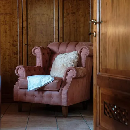 Charming & Luxury Villa