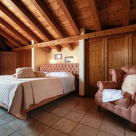 Charming & Luxury Villa *